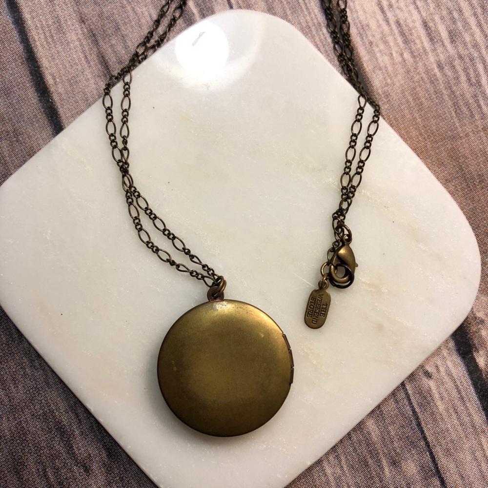Locket, from The Weekend Store - Picture 4 of 5